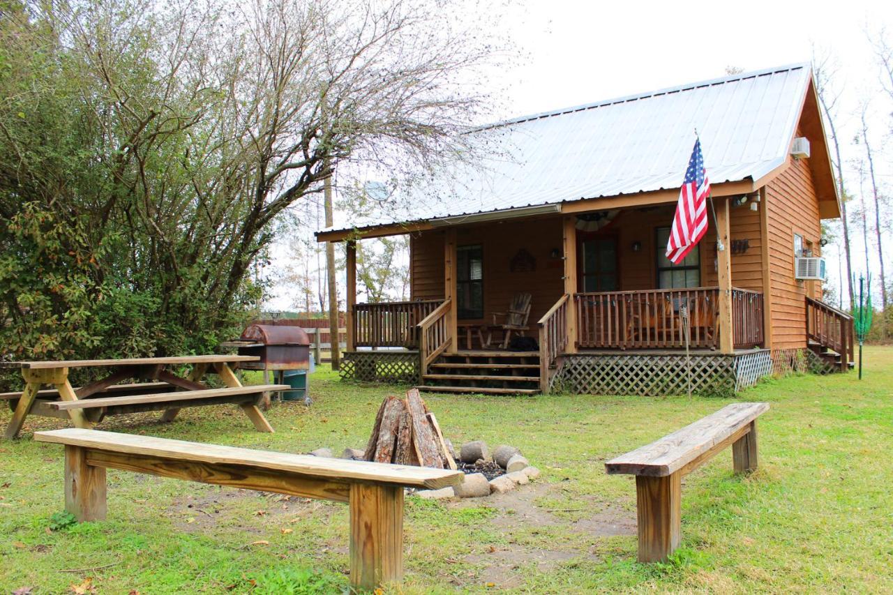 Berry Creek Cabins Bed & Breakfast Isabel Ngoại thất bức ảnh
