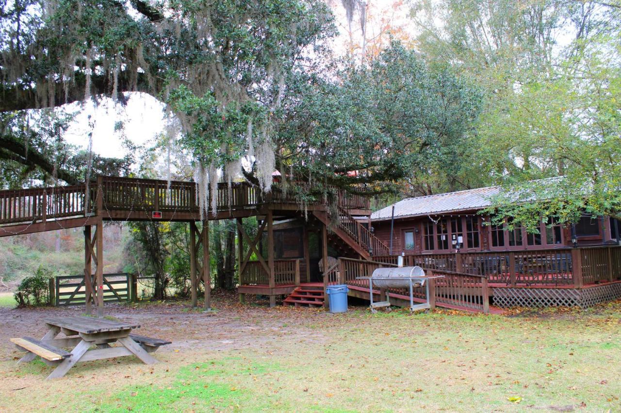 Berry Creek Cabins Bed & Breakfast Isabel Ngoại thất bức ảnh