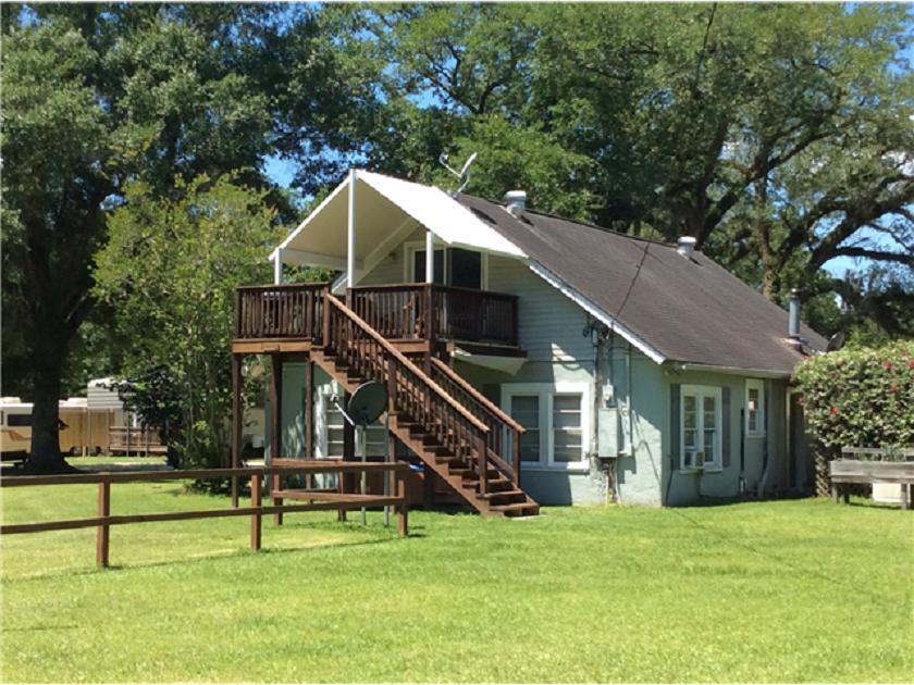 Berry Creek Cabins Bed & Breakfast Isabel Ngoại thất bức ảnh